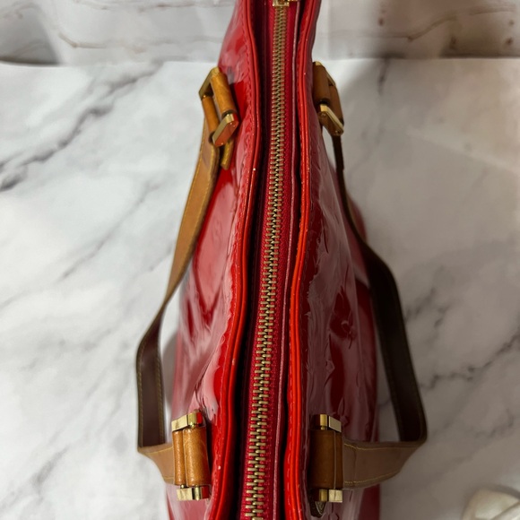 GUC Louis Vuitton Res Vernis Houston Bag - Picture 7 of 15